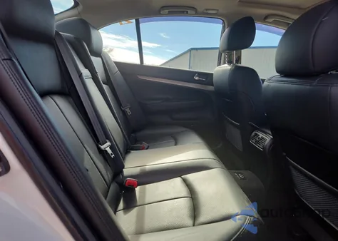 2013 Infiniti G37 z USA, uszkodzony, nr VIN JN1CV6AR5DM755984